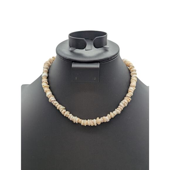 Vintage Genuine Puka Shell 16.5" Barrel Clasp Necklace - Picture 5 of 5